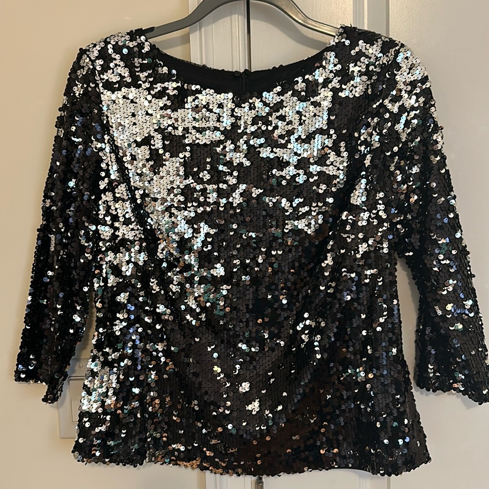 Sequence top